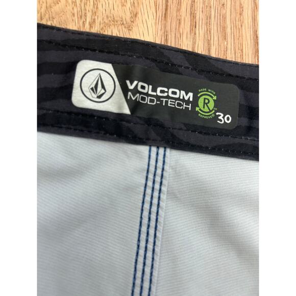Volcom Mod-Tech Board Shorts - Size 30 - Royal Blue Print - Picture 3 of 8